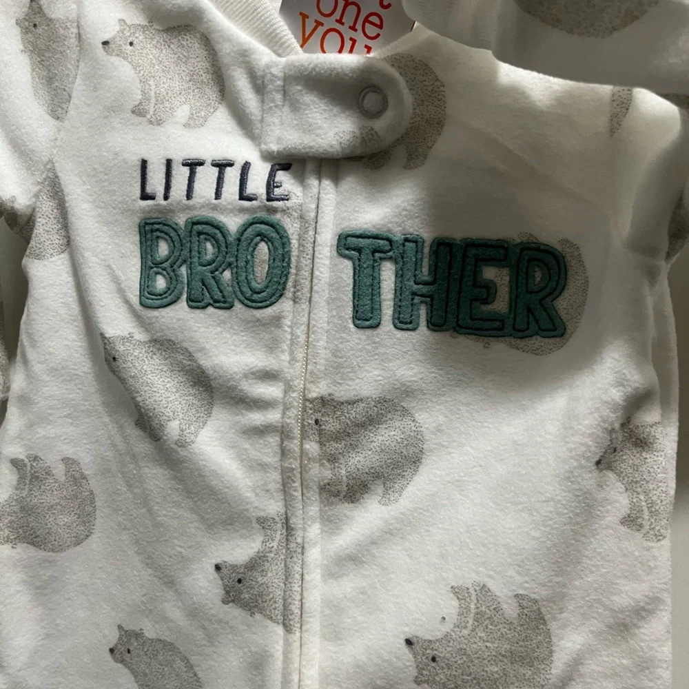 NWT Carter’s Ram-per Size 6M 24-27in 2- Way Zipper keeps baby warm and Snuggly